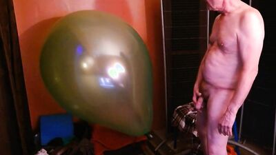 124) Two Giant Round Balloons Popped and Cum On by Daddy