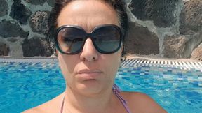 CHILLIN' IN THE POOL