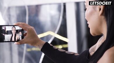 Colombian Slut Mariana Martix Teases Pool Boy with Her Hot Curves - LATINA MILF