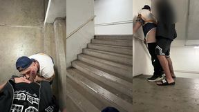 putinha do predio queria ser fodida na escada. tratei ela como merece. - parte i