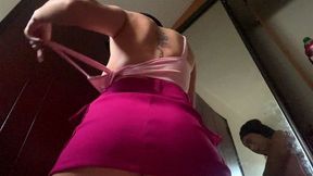 take a look at the outfit that I chose today, pearls in my pussy very sexy