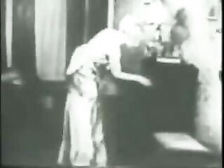 Vintage Porn from lesbian to creampie