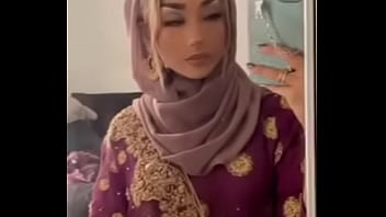 British Bengali Face