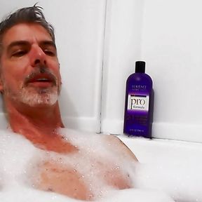 Richard Lennox Enjoying His Bath Time With A Slow Handjob