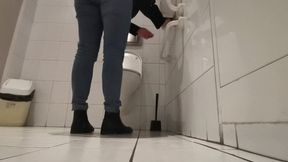 Farting opera for my boss - Worktime toilet COMPIwmv