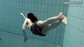 Underwater Show - skinny movie