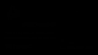 Üppige Schönheit lässt es sich tief in den Arsch rammen.