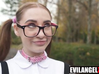 Teen Seduces Teacher