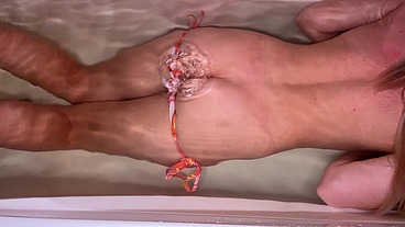 HOT FARTING UNDERWATER - BIKINI FARTS - NAKED FETISH BUBBLES IN YOUR FACE