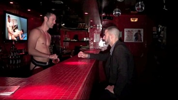 the pornstar WILL HELM fuck a masculine guy