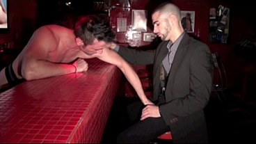 the pornstar WILL HELM fuck a masculine guy