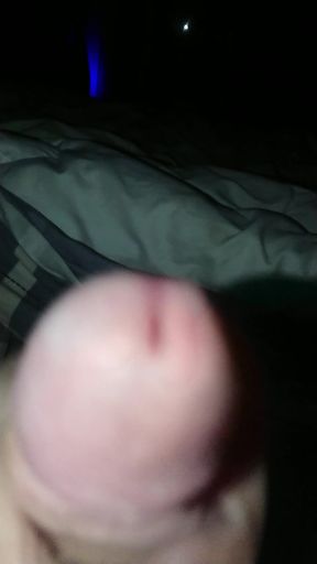 For these ladies I was in my bed my!! My cock was too stiff and prevented me from going to bed, I had to spit like that!!