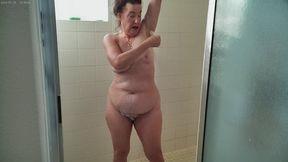 Step - Mom fuck me in the shower