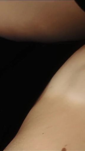 Lea Lexus Cums Hard During a Double Penetration