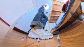 Lele destroys a group of dwarfs hiding in her bedroom GIANTESS