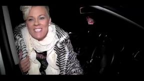 MILF Public Dogging Suck Offs &amp; Facials