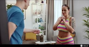 Time Freeze Fitness Fantasy with a Hot Milf and Big Tits
