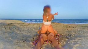 Hot Milf Gets Her Hefty Ass Anal Pounded in Public