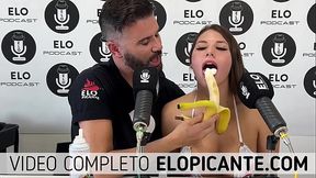 MILI ZANOTTI PRUEBA LA BANANA DE ELO PODCAST