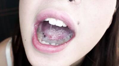 Guys are waiting in the line to get their shafts sucked