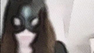 GETTING A BLOW-JOB PLUMBING BOOTIE TRANS