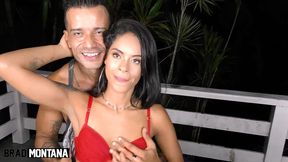 fodendo com a morena novata natasha rios nos bastidores de sua cena de estreia / foda amadora sem camisinha/ com vinny burgos