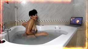 disfruta de la hermosa cojida del dia anterior , mientras espera a los ganadores de los dos dias de vacaciones, un dia con la diosa del sexo , perla lopez