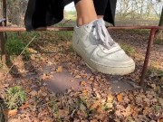 public Nike Air 1 shoeplay