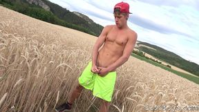 Eastboys - Rick Palmer's Post-Workout Handjob Treat