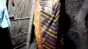 desi bhabhi ko jhopdi me sex kiya