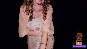 Homemade Halloween Sex by Wifebucket - Demon pixie receiving a huge cock