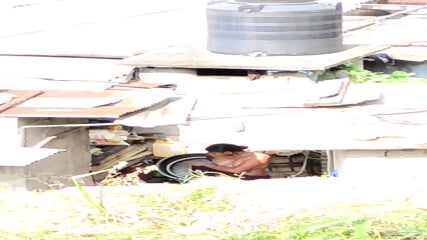 Sri Lankan Tamil bathing