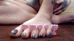 Painting my natural long toenails