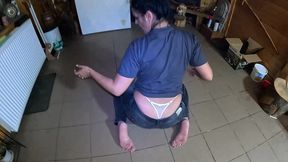 tight jeans dance slut gagging facefuck & cum on my tangas
