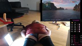 Fucking the floor while playing games while he control my LUSH
