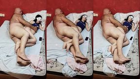 bem novinha essa branquinha e ja gosta de trepar com velhos