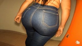 Katy Love Tight Jeans, We All Know Why - 4K