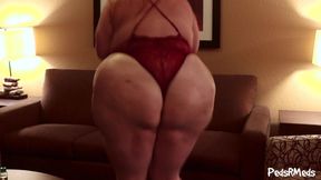 Julie Ginger Oily Ass Twerking