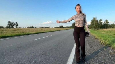 Hot whore hitchhikes in tight leggings, shows tits and booty and pays for the ride with sex