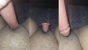 cono grande masturbandome con juguete