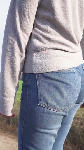 MILF with Phat Ass Walking Outdoors in Loose Jeans