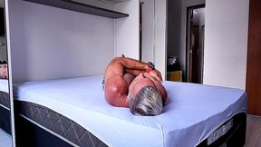 i caught my distracted stepson napping and punished him for breaking my ass and my husband noticing, i took advantage and made him fuck me again and cum in my mouth. luna oliveira e vagninho