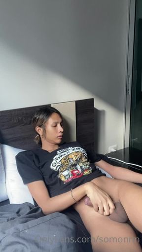Jerking off while watching porn on her ipad and then taking a nap
