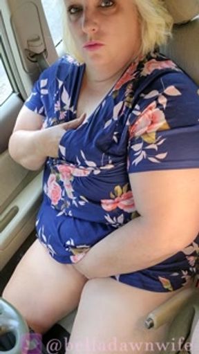 1 HORNY BBW Southern Naughty Hotwife MASTURBATES IN CAR in her neighborhood TRIES NOT TO GET CAUGHT!