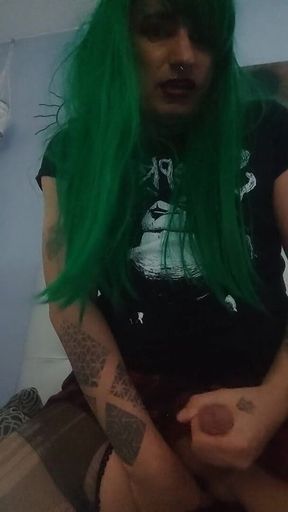 German Punk Tranny Gives Solo Sperm