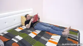 Horny girlfriend Chose Fucking Over English Lessons