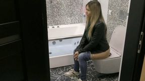 My bum is releasing big brown brownies MP4 FULL HD 1080p