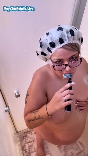 Saggy Brazilian BBW MILF Goddess Lathering up in a Steamy Shower
