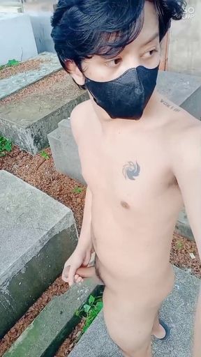 Cruising with Intense jerk-off in a rarely visited spot, lube has made me cum so much   Clip 1