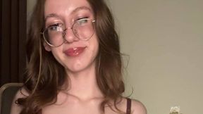 Social Media Creator @tinaprettyy @Teasing & #Sexy Lingerie #Teen #Glasses Porn #Petite film xxx free | Tik.Porn